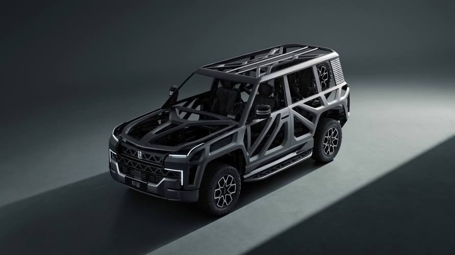 惠州301仰望U8硬派越野的科技魅力，国能汽车对传统燃油车市场的冲击